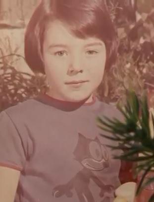 Андрей Малахов: скандальные романы, работа продавцом газет и другие факты о шоумене