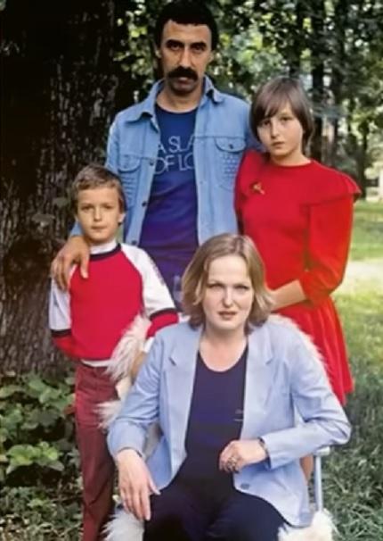 Елена Соловей с семьей