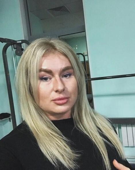 Блондинка с горой мышц: дочь Марии Шукшиной кардинально сменила имидж