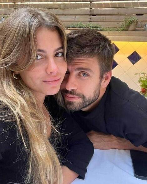 Жерар Пике и Клара