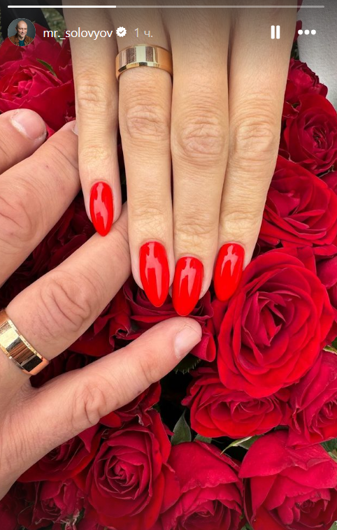 Актер Константин Соловьев женился на поклоннице, которая младше него на 19 лет