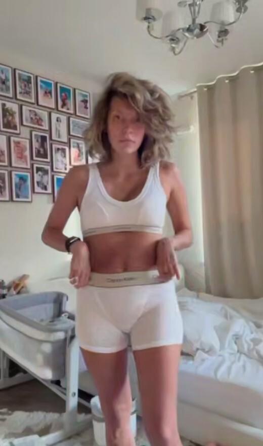 «В норму все придет не скоро»: Тодоренко показала фигуру после третьих родов