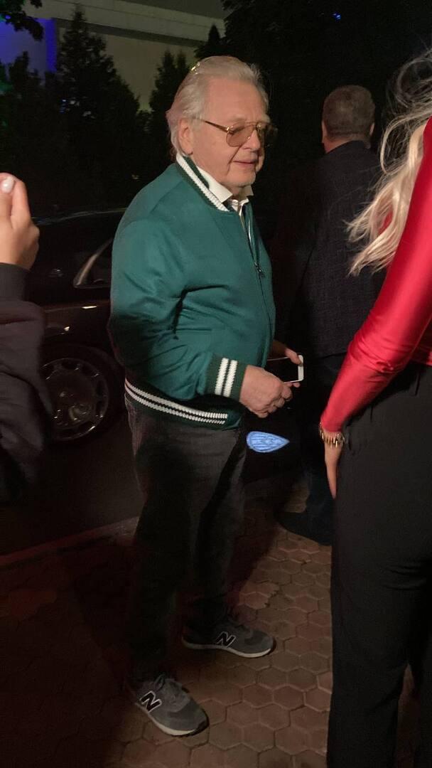 Юрий Антонов