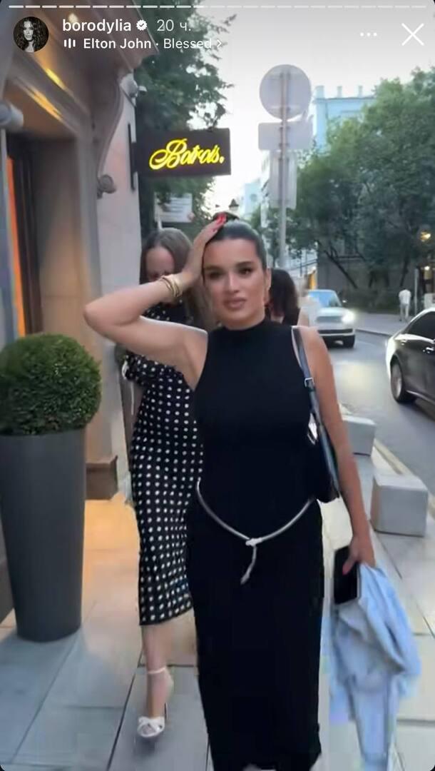 «На старость нет права»: Бородина спровоцировала слухи о третьей беременности