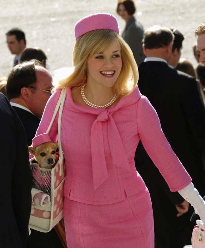 Риз Уизерспун в фильме  «Блондинка в законе»