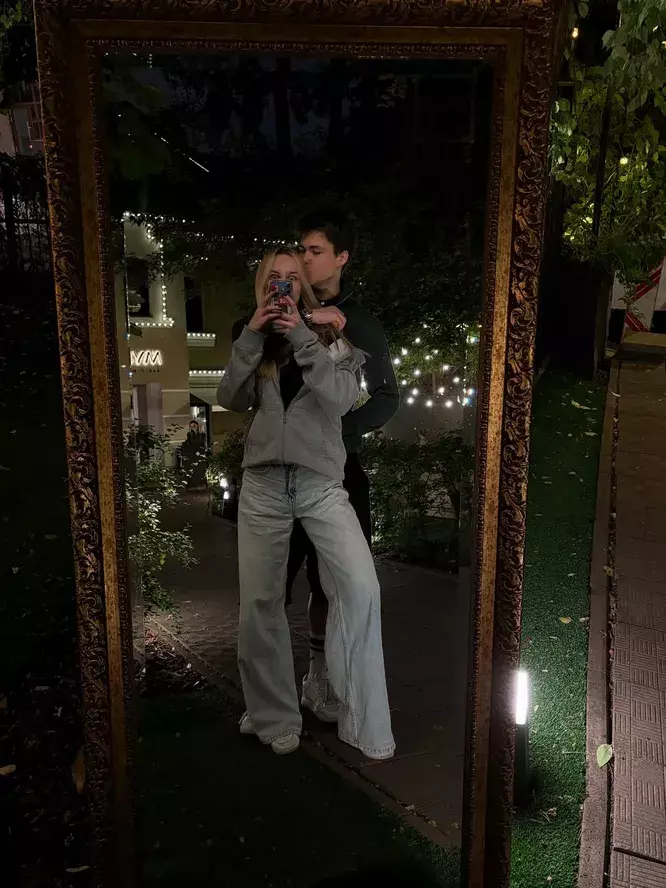 18-летний сын Екатерины Климовой и Игоря Петренко впервые показал возлюбленную