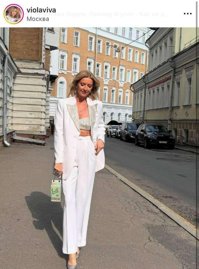 51-летняя жена Валерия Сюткина поразила фанатов стройной фигурой