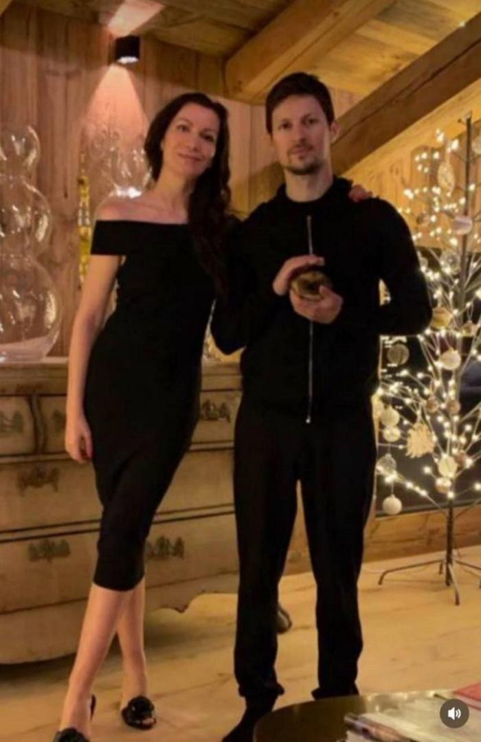 «Не блещет стилем»: модный эксперт объяснила, какие ошибки совершает Болгар при выборе одежды