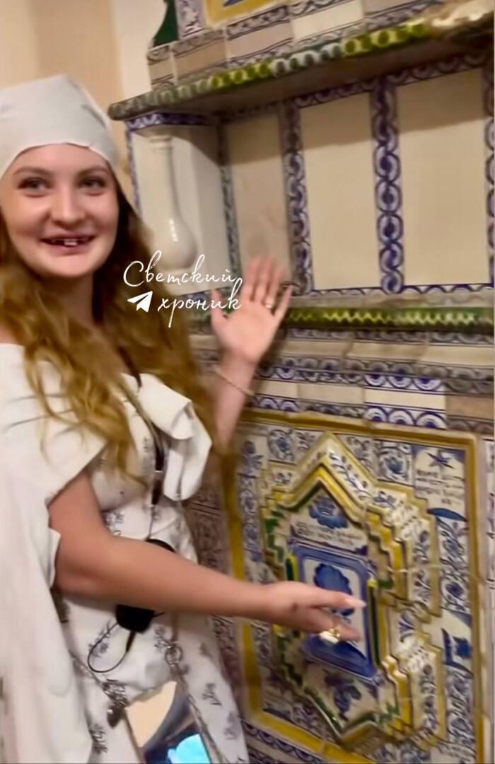 Певица Наташа Королева показала невестку Мелиссу без нескольких верхних зубов