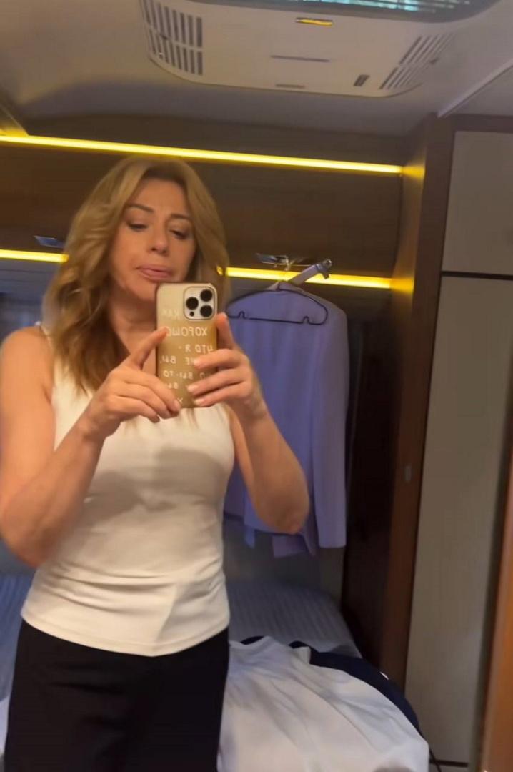 Конец карьеры? Куда пропала и как сейчас выглядит певица Алена Апина