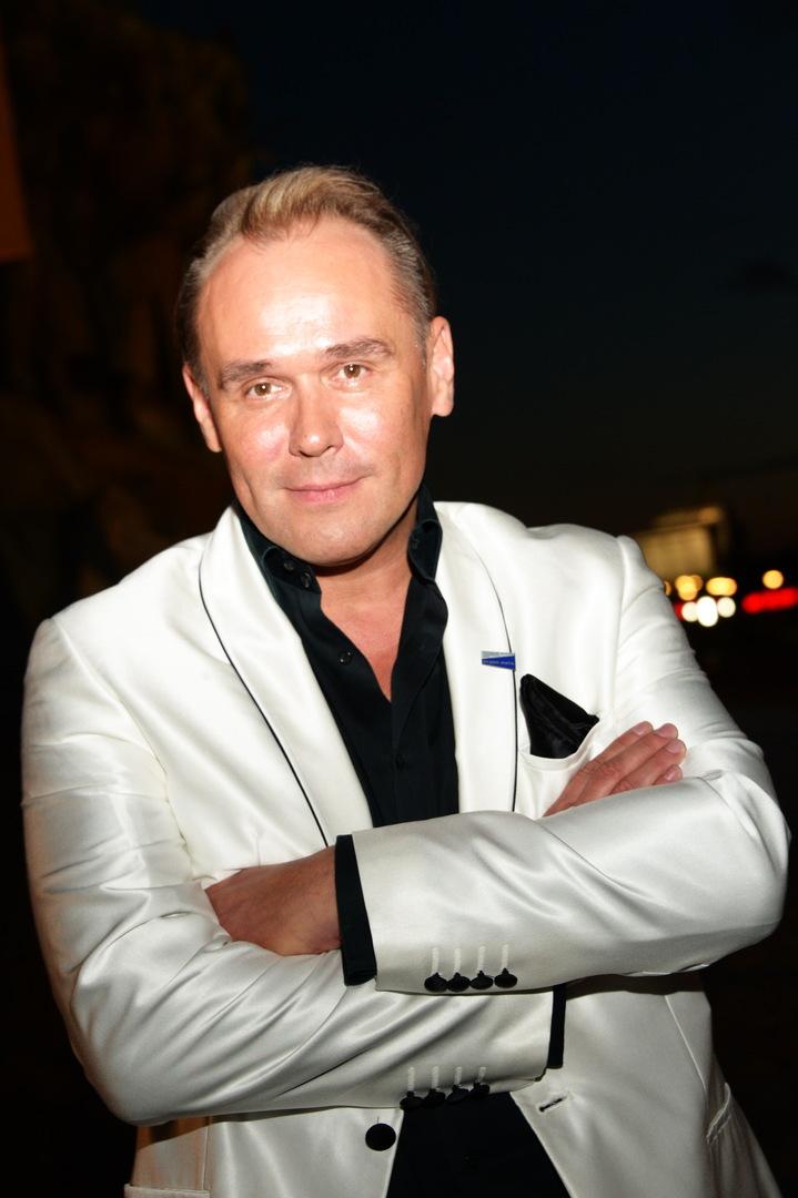 Максим Аверин долгие годы живет с экземой