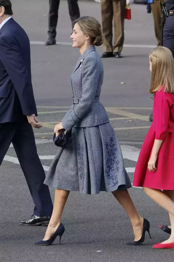 Королева Летиция на праздновании Национального дня Испании в 2017 году