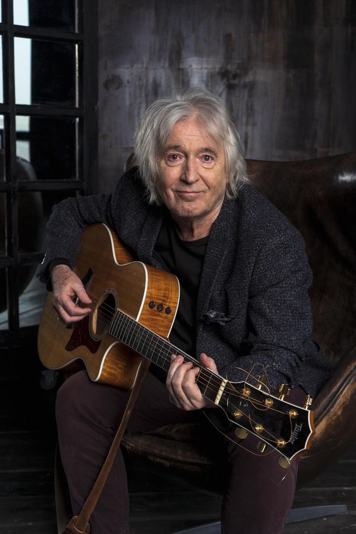 Вячеслав Малежик — о счастливом браке: «У нас с женой не медовый месяц, а медовый век!»