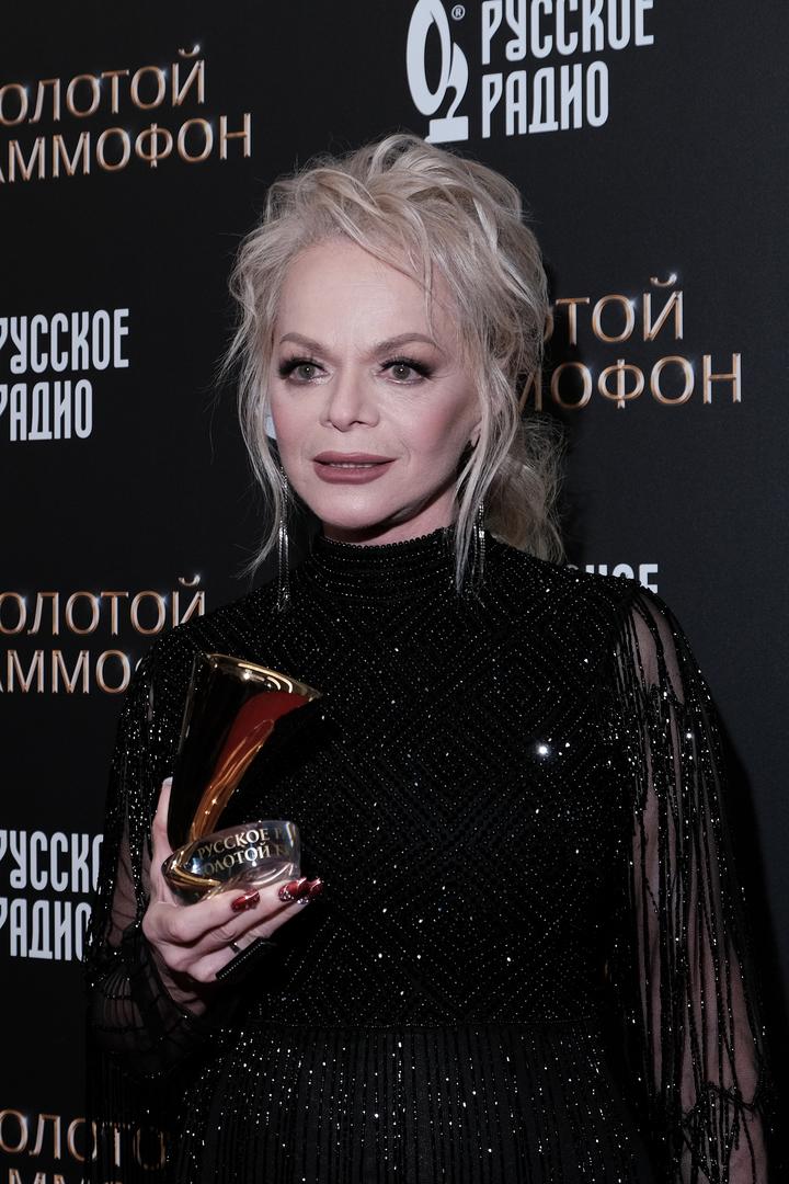 «Мумия из фильма ужасов»: знаменитость высмеяла внешность Ларисы Долиной