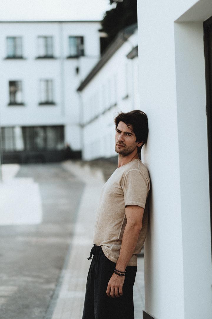 Антон Лаврентьев