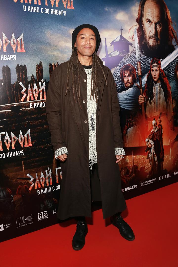 «Дружеские отношения превратились во вражеские»: экс-участник «Премьер министра» Пит Джейсон рассказал о распаде группы