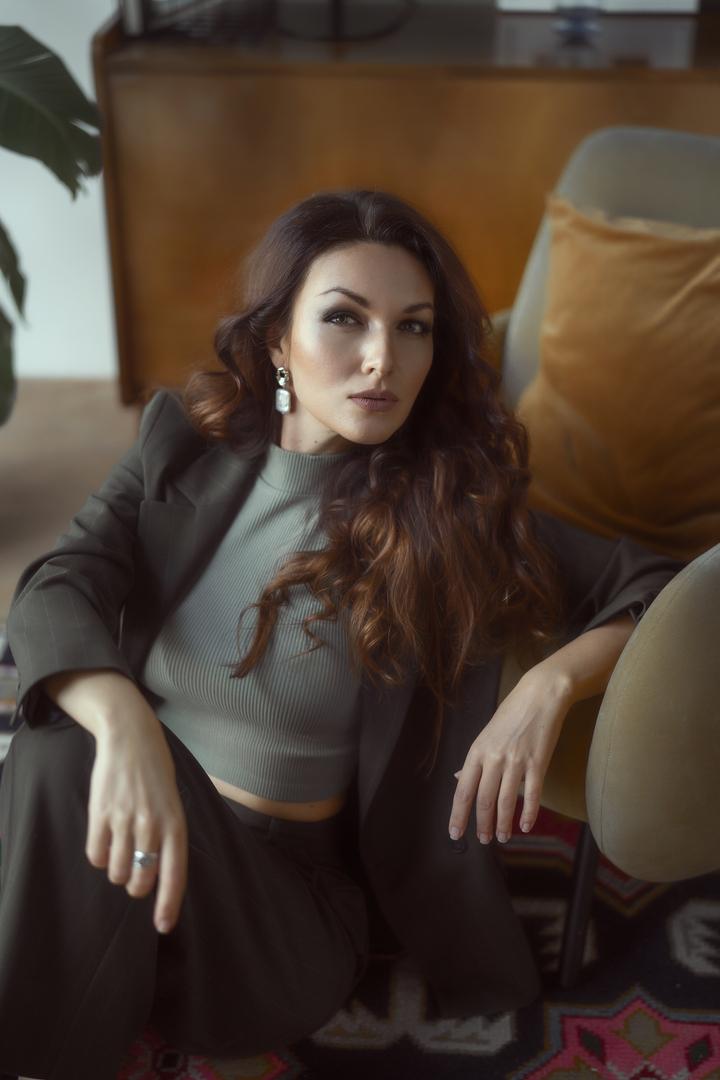 «Вера помогает мне справляться»: Юлия Такшина о детстве в лагерях, поступлении сына в вуз и Боге