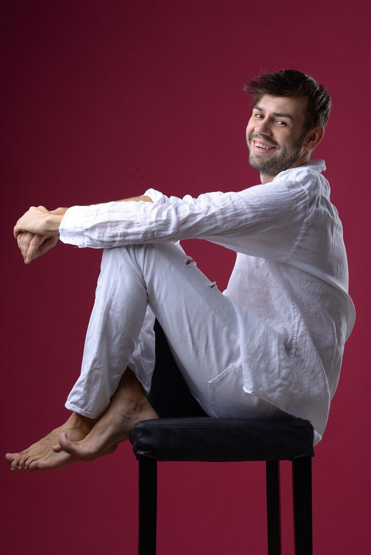 «Вопросы решались бы по звонку»: актер Дмитрий Осипов о съемках в эпизодах и отсутствии главных ролей