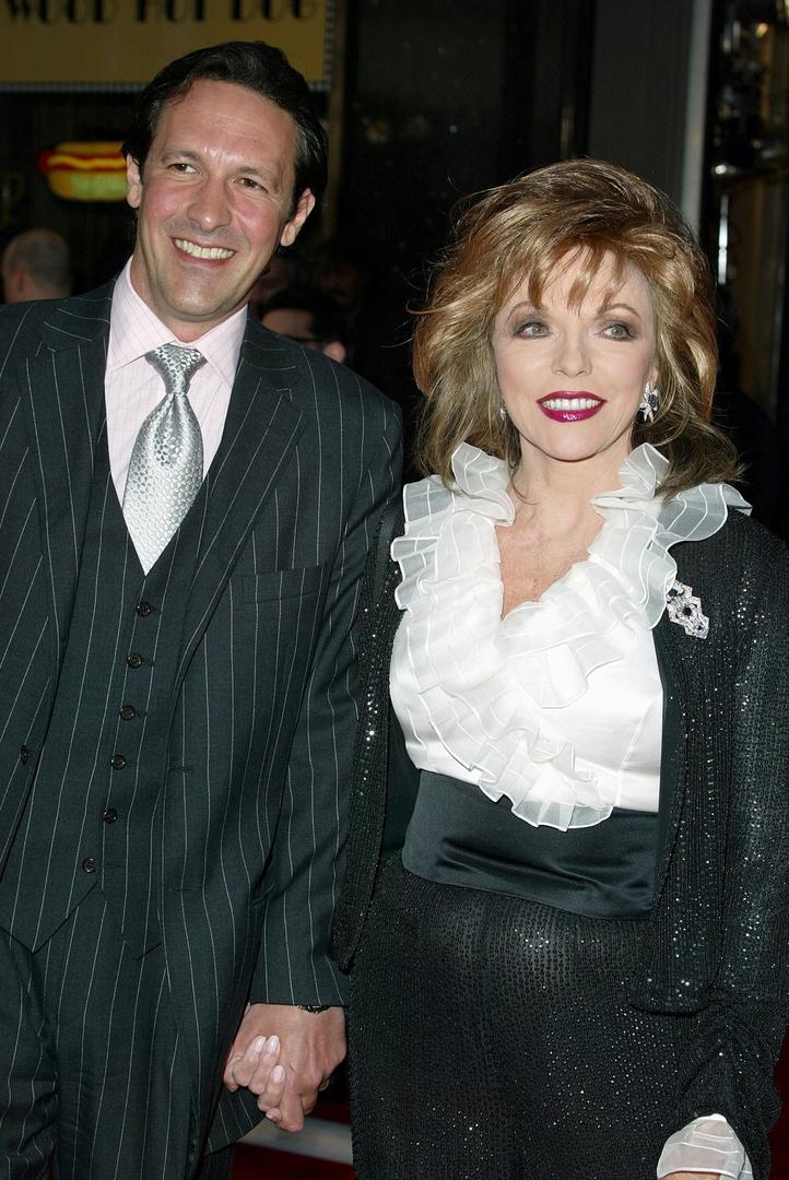 Перси Гибсон и Джоан Коллинз