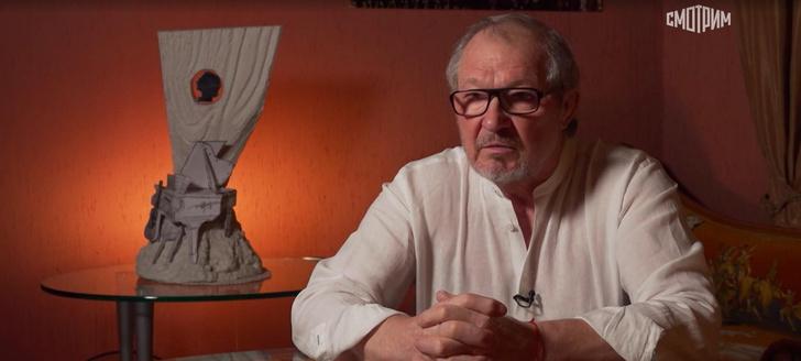 Уменьшенная версия памятника Александру Градскому