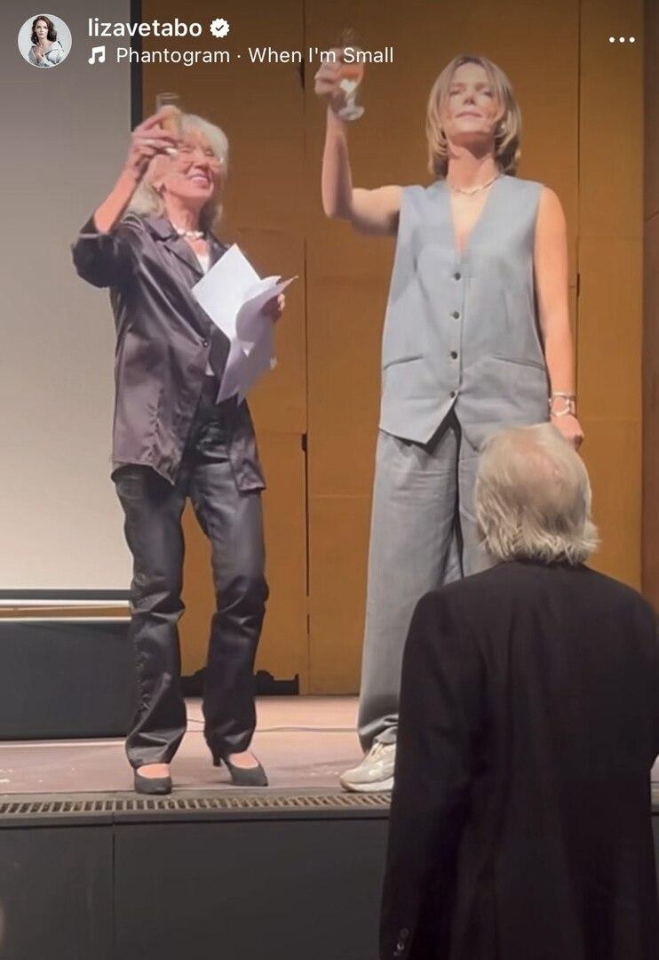 Актриса Елизавета Боярская кардинально сменила имидж впервые за долгое время