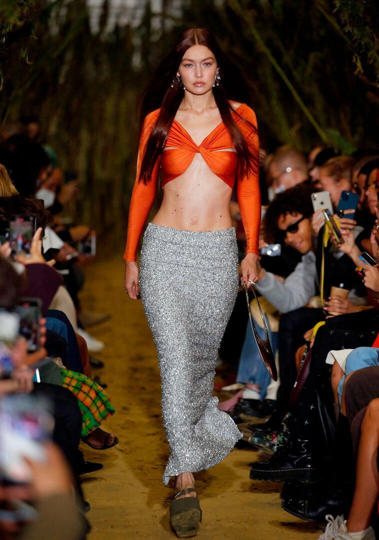 Джиджи Хадид