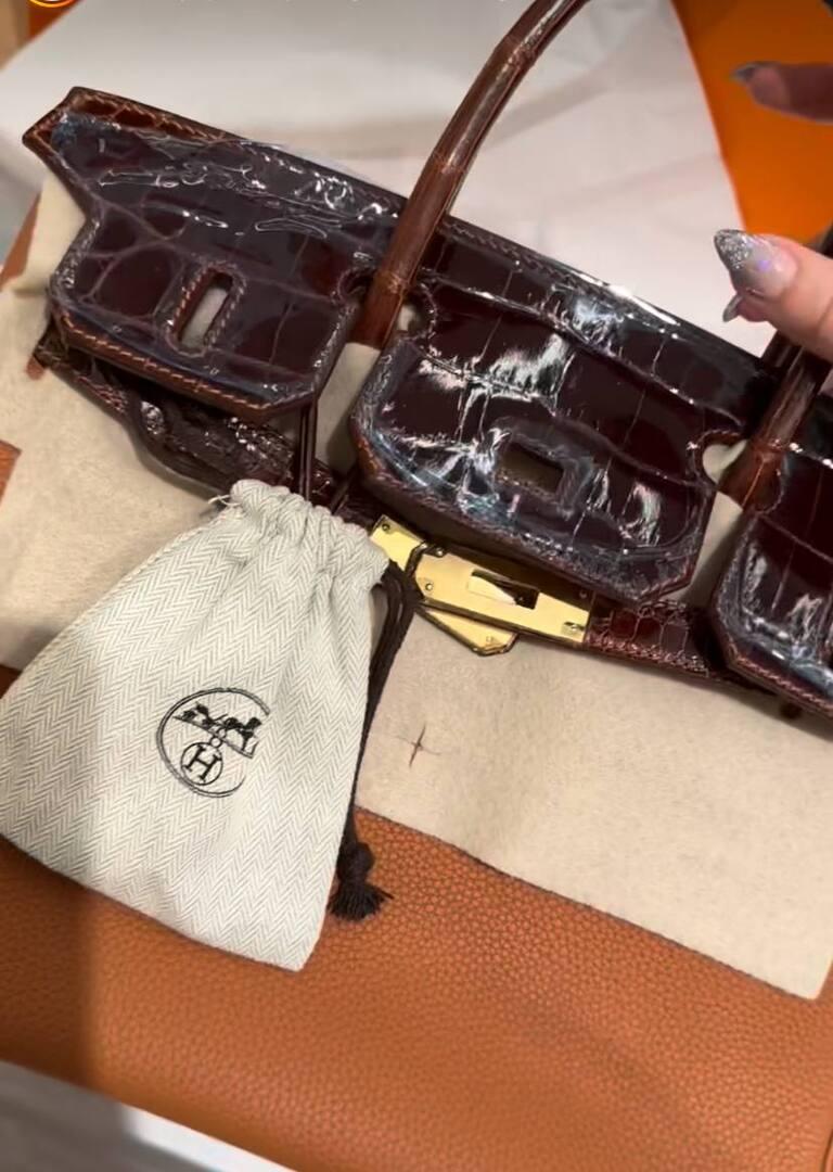 Новая сумка Ольги Бузовой