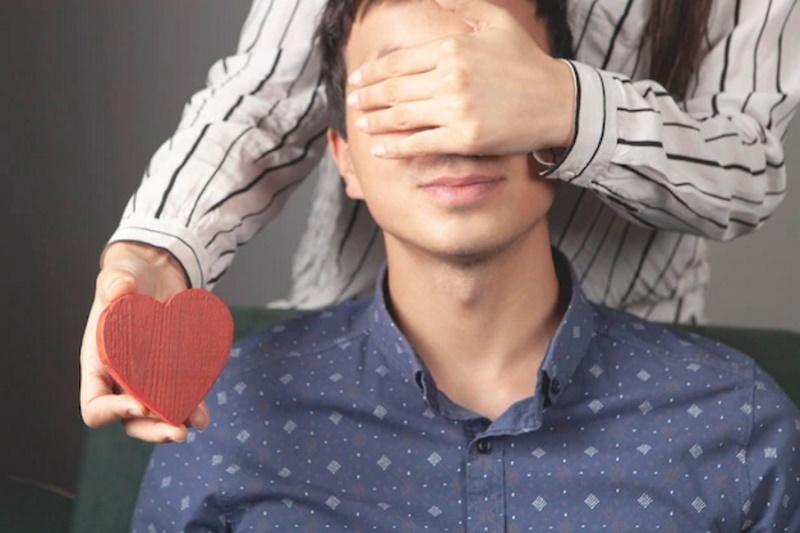 «Меньше знает — крепче спит»: 8 ситуаций, когда лучше соврать любимому