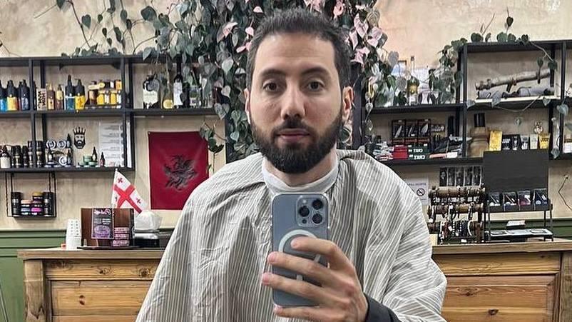 Уехавший из России комик Романов завершил карьеру