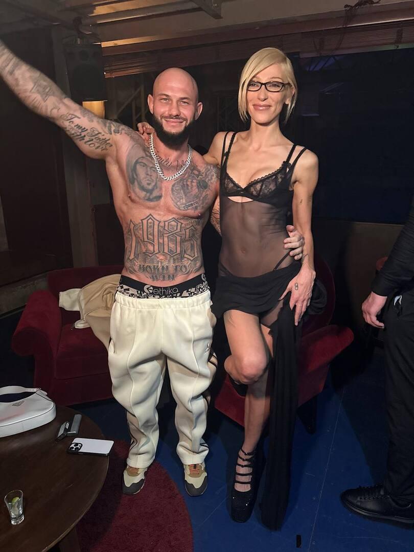 Настя Ивлеева и Джиган на "голой" вечеринке