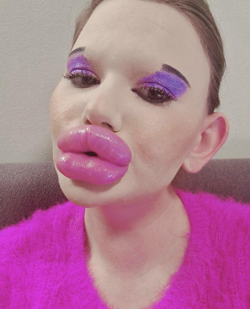 Андреа Иванова