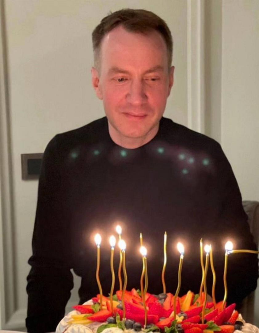 «Мне тебя не хватает»: Гурцкая показала последнее фото умершего в самолете мужа