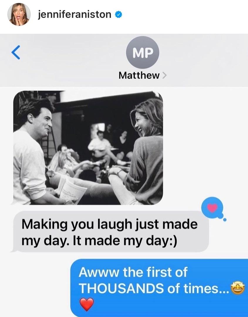 Дженнифер Энистон впервые прокомментировала смерть Мэттью Перри: показала личное сообщение