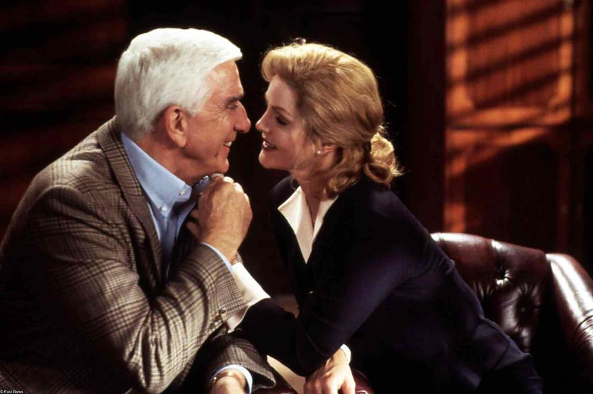 «Голый пистолет»