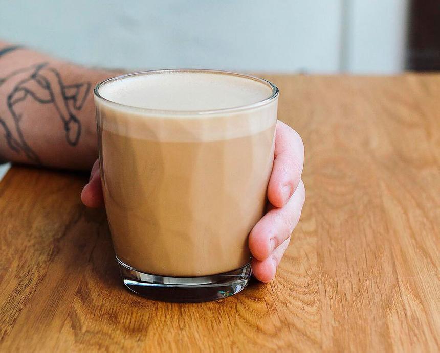 «Раф Масала» и еще 6 рецептов напитков с кофе для тех, кому необходимо взбодриться