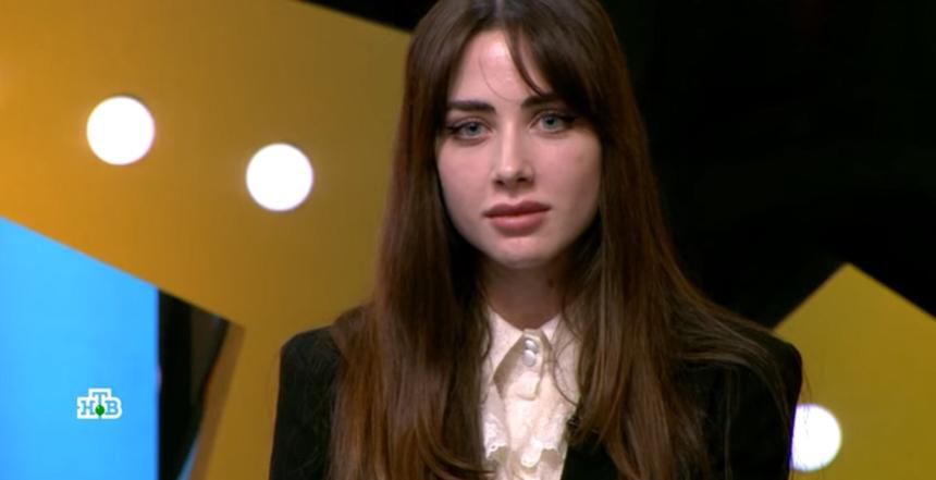 Как выглядит Диана Шпак, девочка из известной рекламы сока 2000-х годов