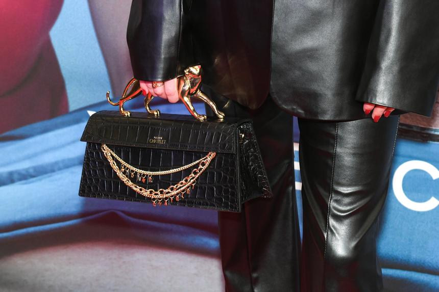 Аксессуар от Madame Chatelet стоимостью около 73 000 рублей