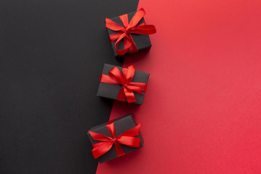 От недорогих до суперлюксовых: 70 идей подарков мужчине на 23 Февраля на любой бюджет