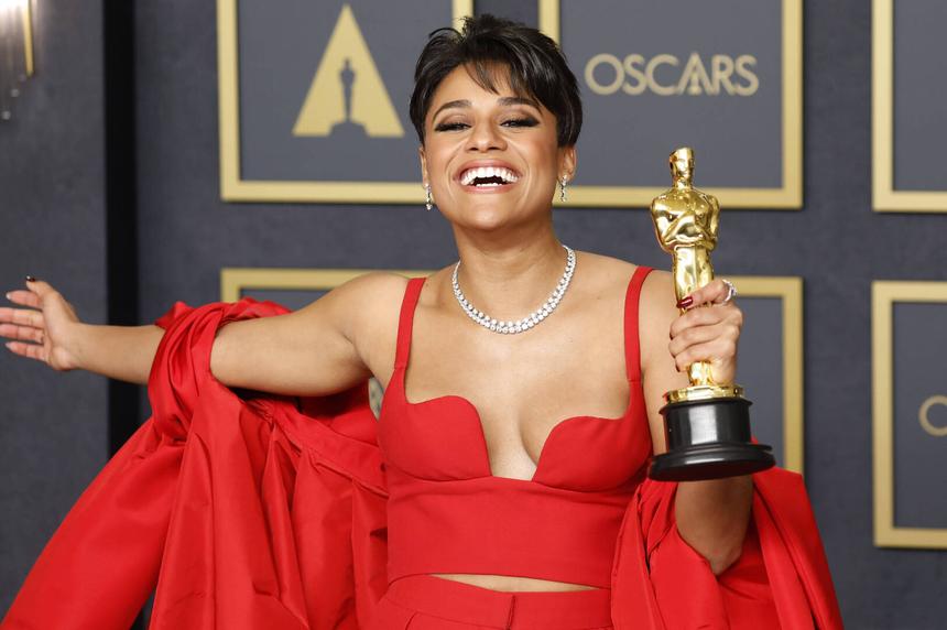 Ариана ДеБос