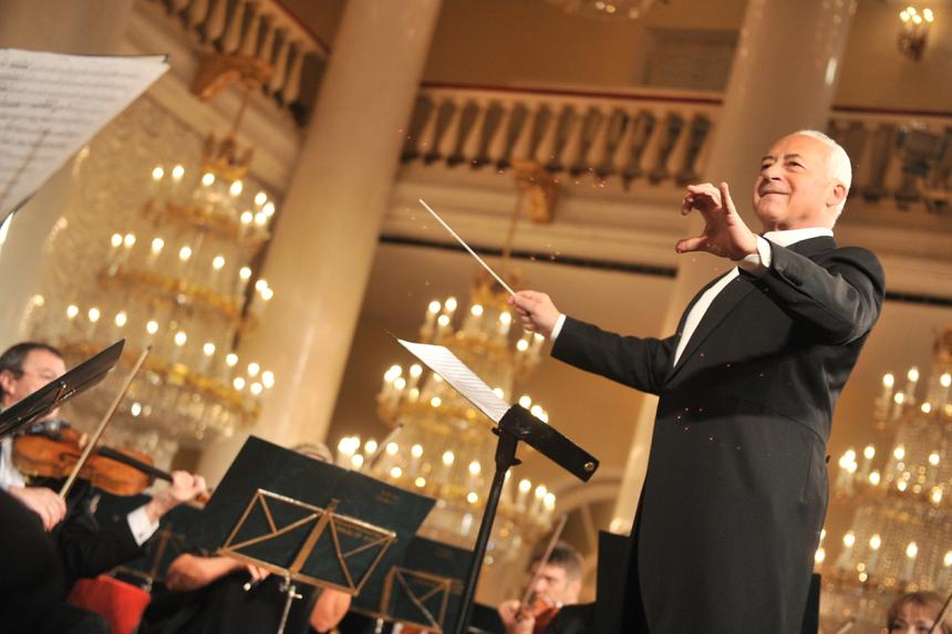 События апреля: концерты Лолиты и «Любэ», а также другие яркие мероприятия