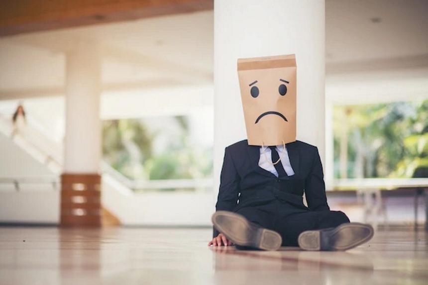 Портрет неудачника: топ-5 привычек, которые преграждают путь к успеху и портят жизнь