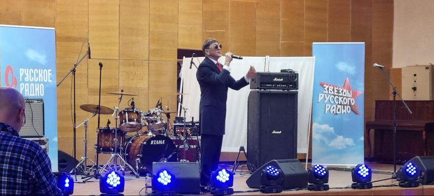 Григорий Лепс во время выступления в Луганске