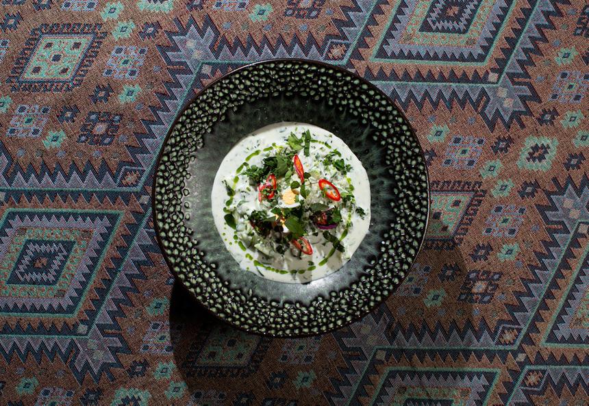 Блюдо недели: холодный суп на мацони с зеленой аджикой