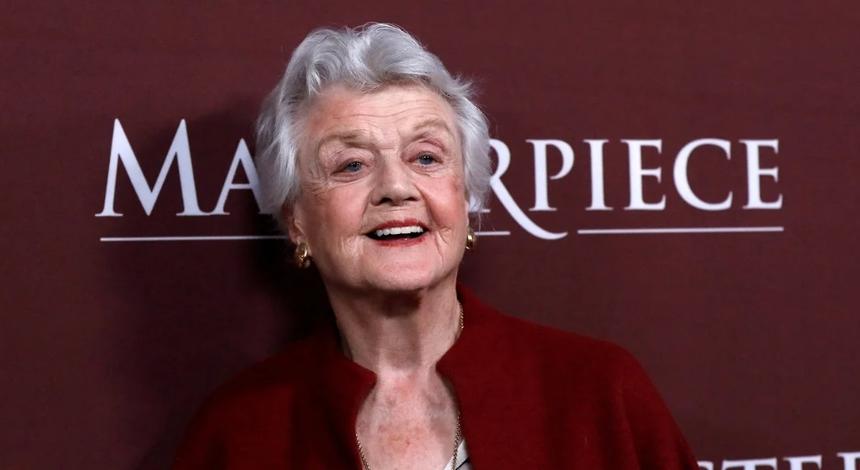  Она написала убийство. И умерла