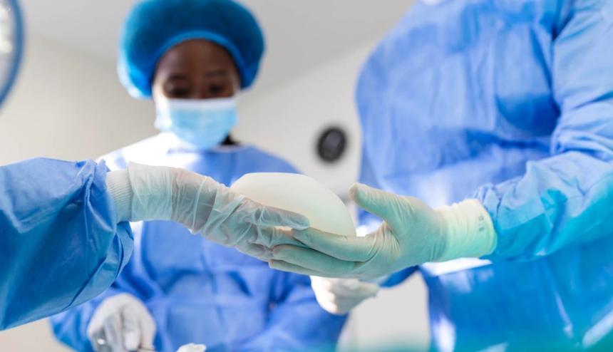  В Краснодаре реабилитировали пластического хирурга-убийцу