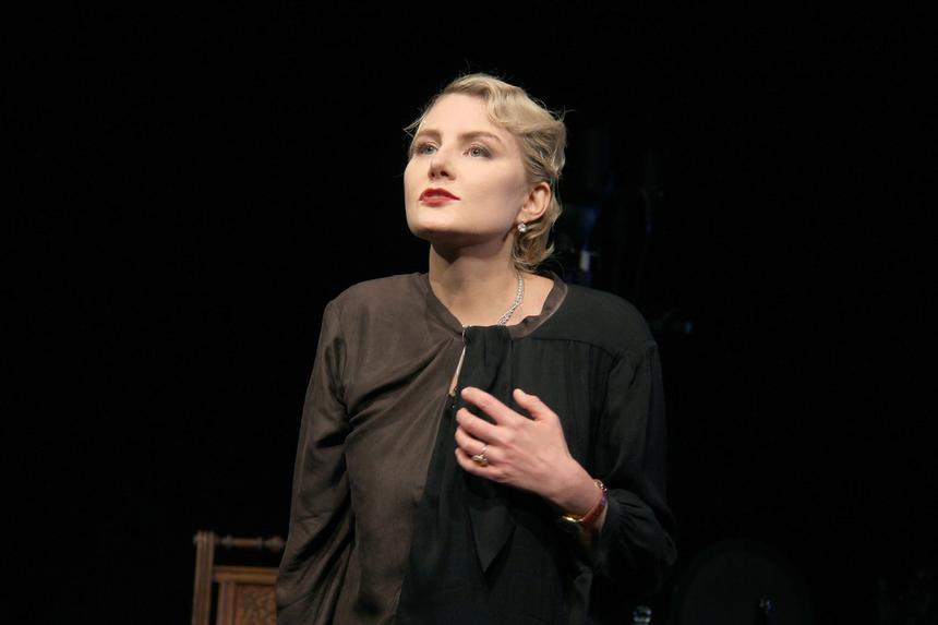  Рената Литвинова подает в суд на трансгендерную модель Наталью Максимову