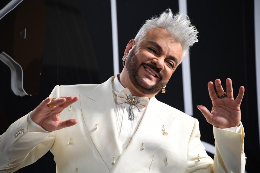 «Ты на рожу свою смотрела?: оскорбленный Филипп Киркоров завелся перед полным залом