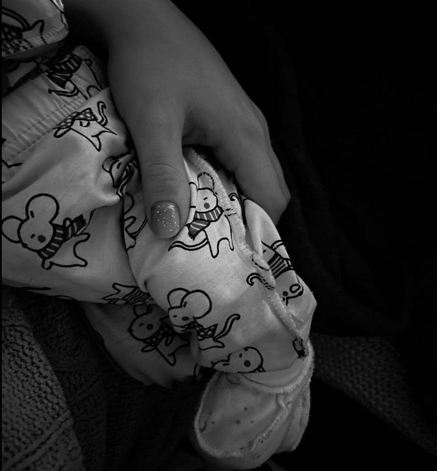 Аделина показала своего новорожденного малыша. Фото из личного архива Сотниковой