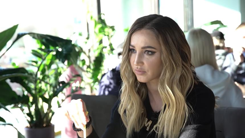 Ольгу Бузову подняли на смех из-за дурацкой челки