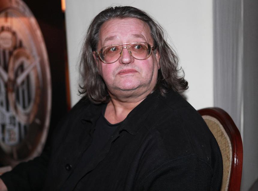 Гримерку Александра Градского разобрали через год после смерти. Это болезненно видеть